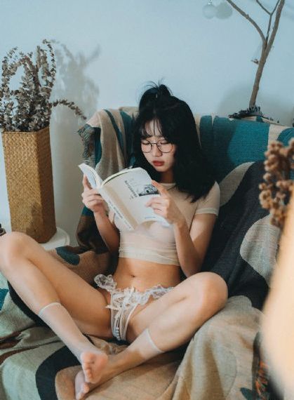 娇妻在黑强胯下沉沦41