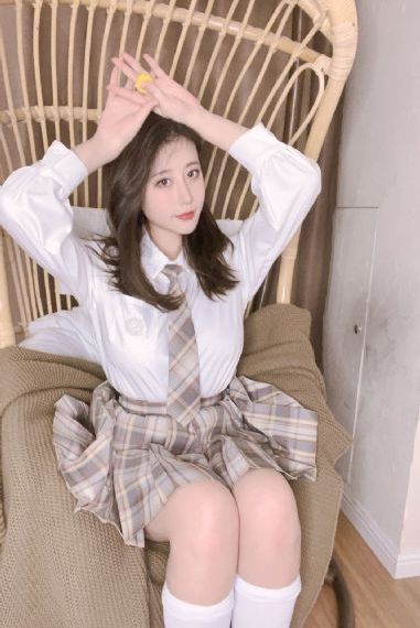 女仆教育没落贵族琉璃川